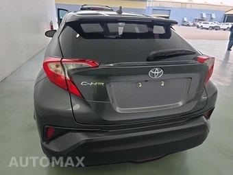 2018 Toyota C-HR XLE Premium - miniatura 5