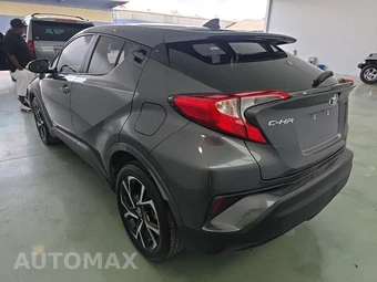 2018 Toyota C-HR XLE Premium - miniatura 6