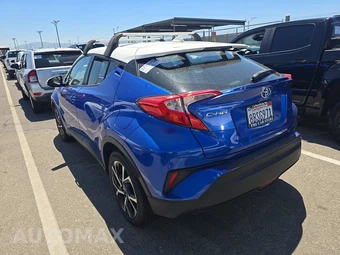 2018 Toyota C-HR XLE Premium - miniatura 6