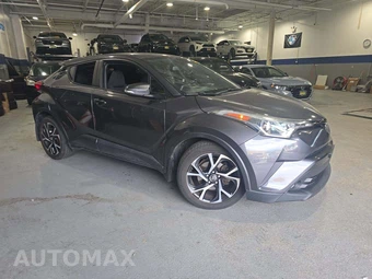 2018 Toyota C-HR XLE Premium – miniatura 4