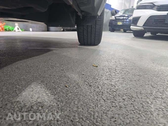 2018 Toyota C-HR XLE Premium – miniatura 7