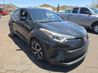 2018 Toyota C-HR XLE Premium - miniatura 4