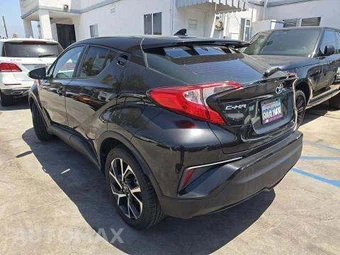 2018 Toyota C-HR XLE Premium - miniatura 2