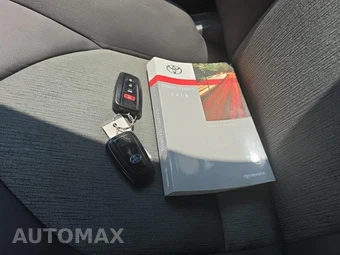 2018 Toyota Camry Hybrid LE - miniatura 21