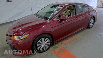 2018 Toyota Camry Hybrid LE