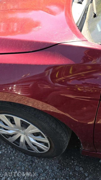 2018 Toyota Camry Hybrid LE - miniatura 32