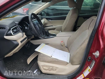 2018 Toyota Camry Hybrid LE - miniatura 7