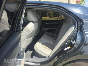2018 Toyota Camry Hybrid SE - miniatura 13