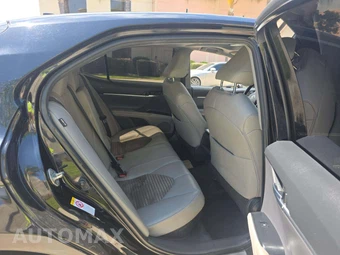 2018 Toyota Camry Hybrid SE - miniatura 16