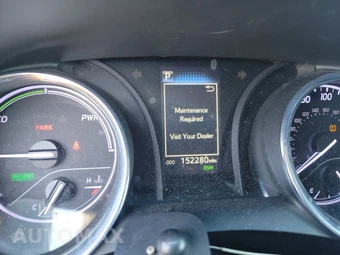 2018 Toyota Camry Hybrid SE - miniatura 12