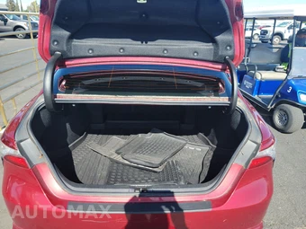 2018 Toyota Camry Hybrid SE - miniatura 16