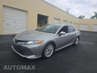 2018 Toyota Camry Hybrid XLE