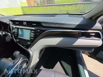 2018 Toyota Camry Hybrid XLE - miniatura 16