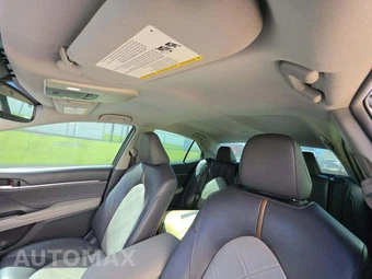 2018 Toyota Camry Hybrid XLE - miniatura 8