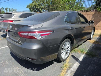 2018 Toyota Camry Hybrid XLE - miniatura 3