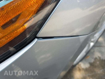 2018 Toyota Camry LE - miniatura 19