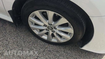 2018 Toyota Camry LE - miniatura 21