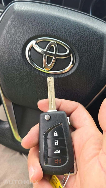 2018 Toyota Camry LE - miniatura 21
