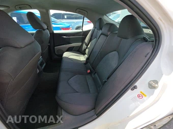 2018 Toyota Camry LE - miniatura 13