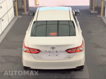 2018 Toyota Camry LE - miniatura 5