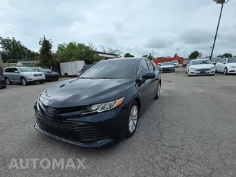 2018 Toyota Camry LE