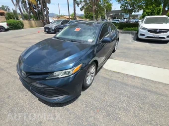 2018 Toyota Camry LE