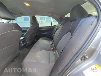 2018 Toyota Camry LE - miniatura 10