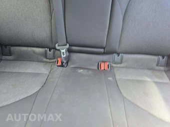 2018 Toyota Camry LE - miniatura 19