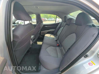 2018 Toyota Camry LE - miniatura 13
