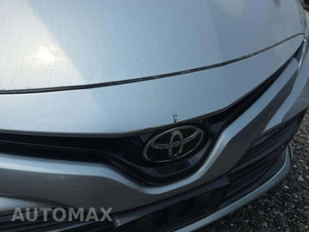 2018 Toyota Camry LE - miniatura 21