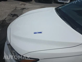 2018 Toyota Camry LE - miniatura 23
