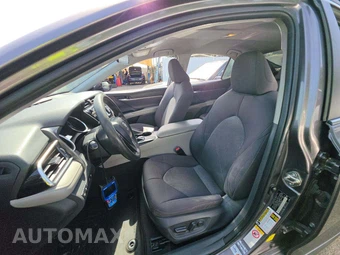 2018 Toyota Camry LE - miniatura 6