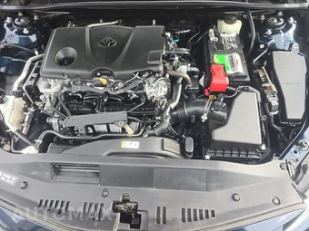 2018 Toyota Camry LE - miniatura 16