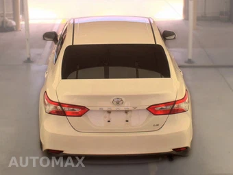 2018 Toyota Camry LE - miniatura 5