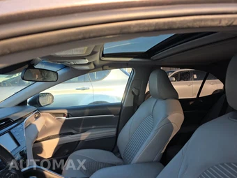 2018 Toyota Camry SE - miniatura 17