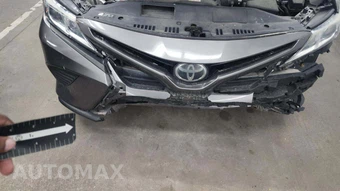 2018 Toyota Camry SE - miniatura 28