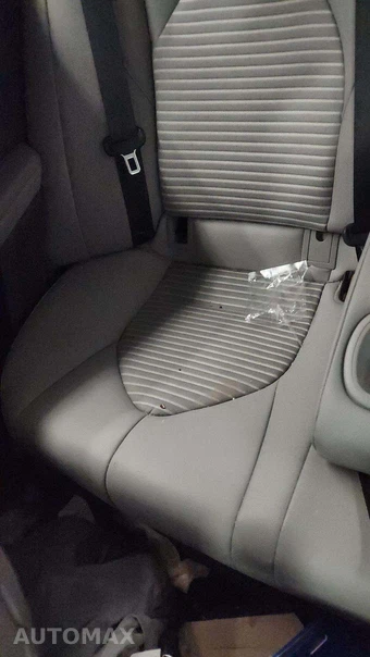 2018 Toyota Camry SE - miniatura 37