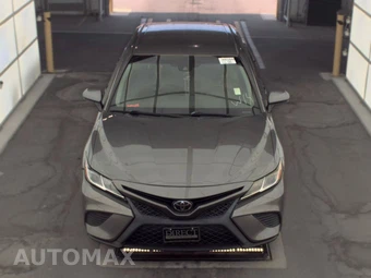 2018 Toyota Camry SE - miniatura 2
