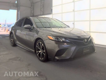 2018 Toyota Camry SE - miniatura 3