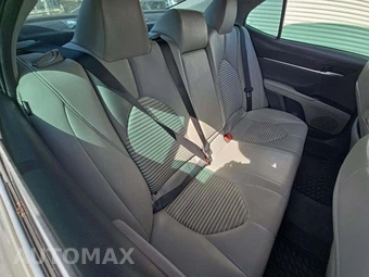 2018 Toyota Camry SE - miniatura 13