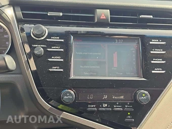 2018 Toyota Camry SE - miniatura 7
