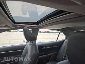 2018 Toyota Camry SE - miniatura 19