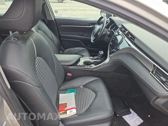 2018 Toyota Camry SE - miniatura 8