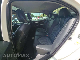 2018 Toyota Camry SE - miniatura 13