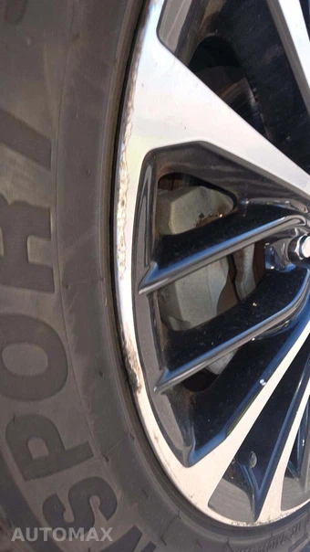 2018 Toyota Camry SE - miniatura 19