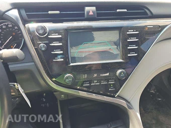 2018 Toyota Camry SE - miniatura 10