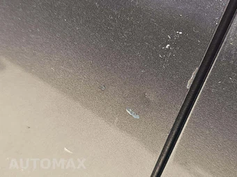 2018 Toyota Camry SE - miniatura 32