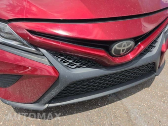 2018 Toyota Camry SE - miniatura 23
