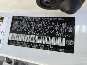 2018 Toyota Camry SE - miniatura 14