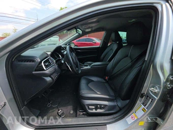 2018 Toyota Camry SE - miniatura 6